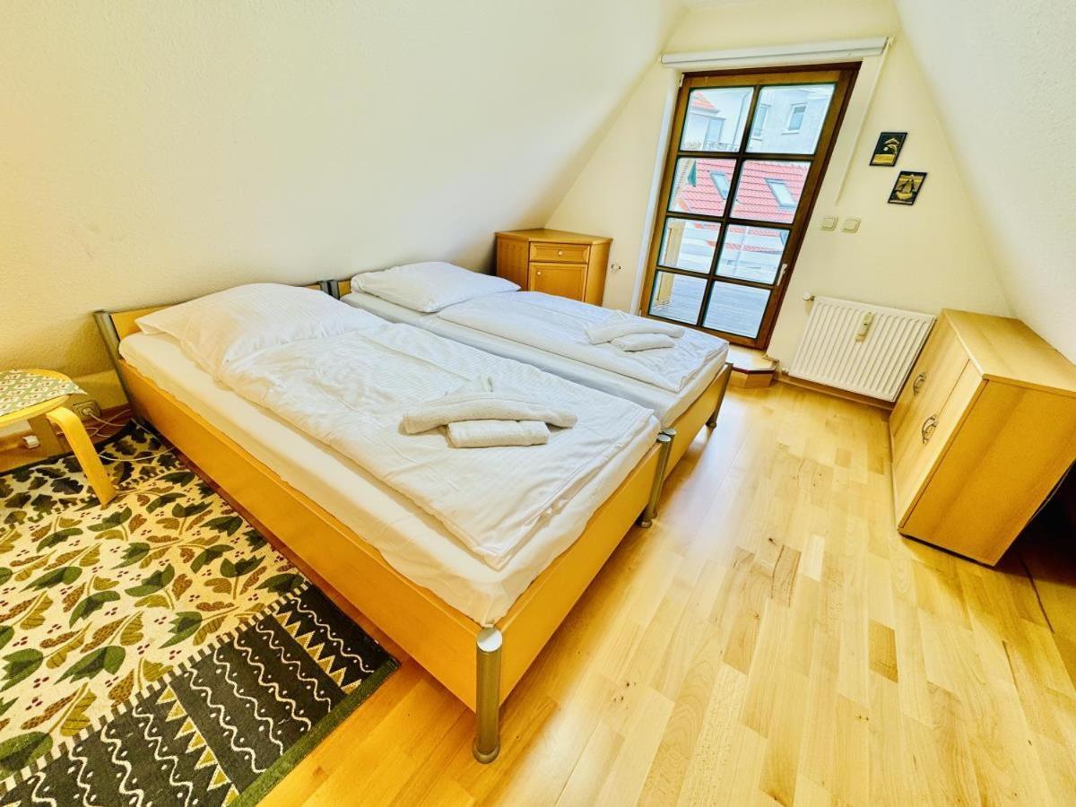 Blaue Tulpe, Balkon Mit Traumblick Apartment Rostock Exterior foto